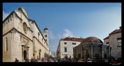 Dubrovnik Church & Fountain Panorama 222 light FFF motion blur black wateramrk 25% web