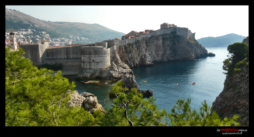 Dubrovnik panorama of  the old town walls F SH M S SE black watermark 30% web